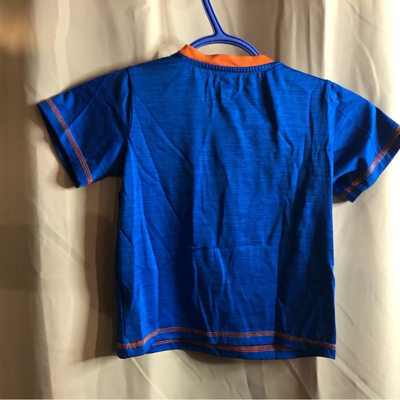 2 Athletic T-shirts (4T) - Nike & Body Glove - Picture 5 of 8